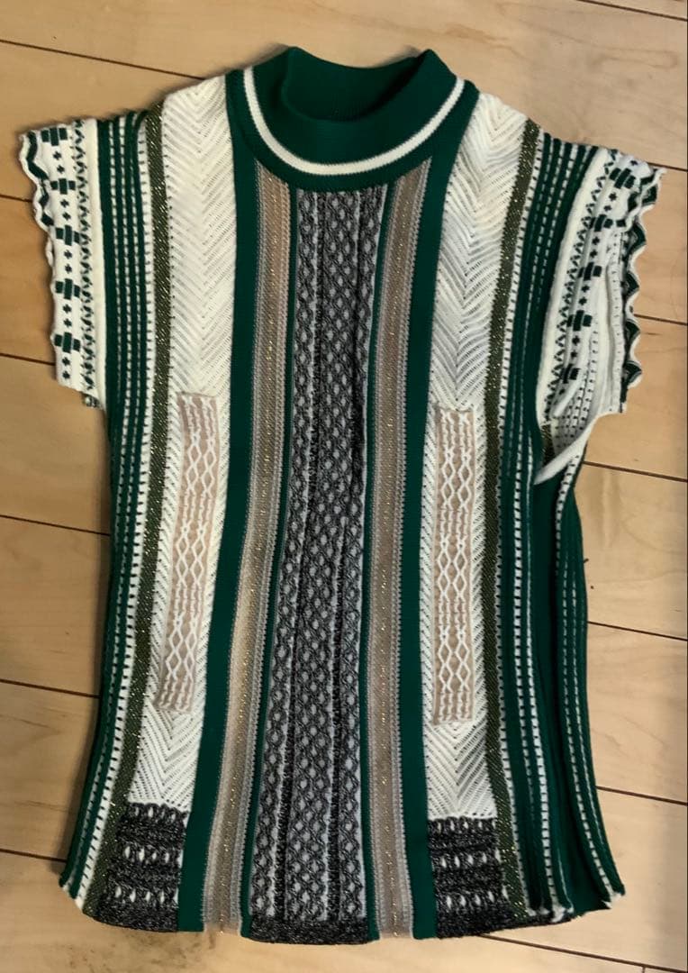 中古　美品　MAME KUROGOUCHI　ノースリーブ　ニット　ベスト 中古・古着通販】Mame Kurogouchi (マメクロゴウチ) 金木犀柄ニット