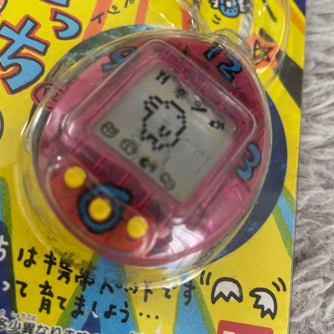 初代　たまごっち　1997年製 スケルトンピンク