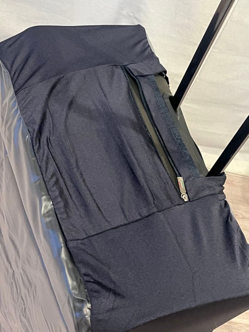 TMTokyo サムソナイト、軽量ソフトケース、グレー、４輪、2.8kg