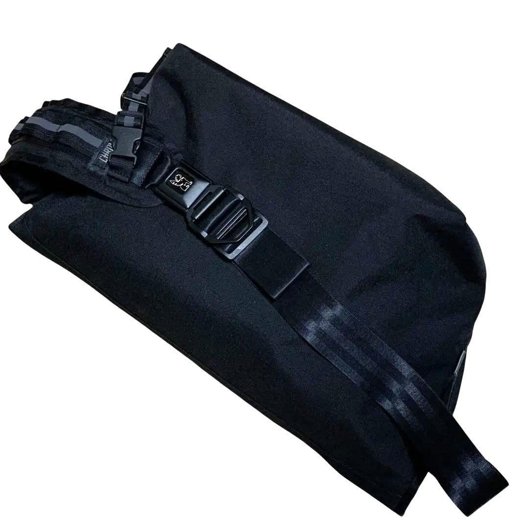 CHROME 澁谷忠臣 SENSE コラボ メッセンジャーバッグ 大容量 刺繍