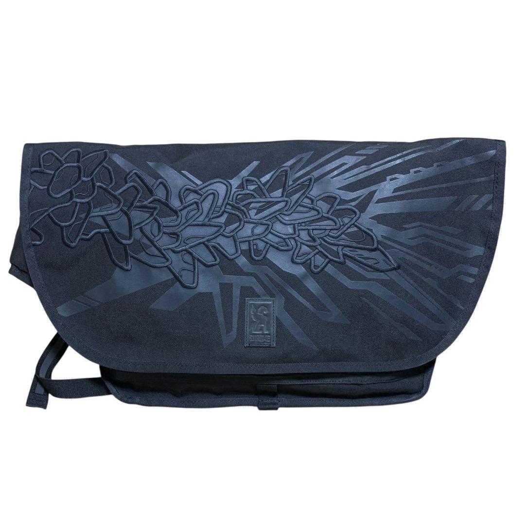 CHROME 澁谷忠臣 SENSE コラボ メッセンジャーバッグ 大容量 刺繍