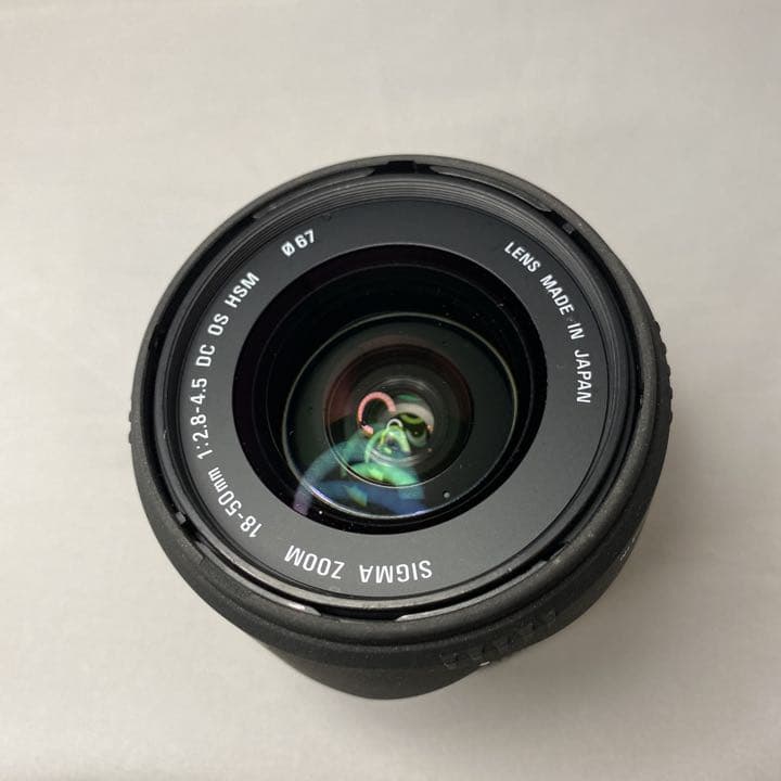 SIGMA 18-50mm F2.8-4.5 外箱あり、フードあり aマウント