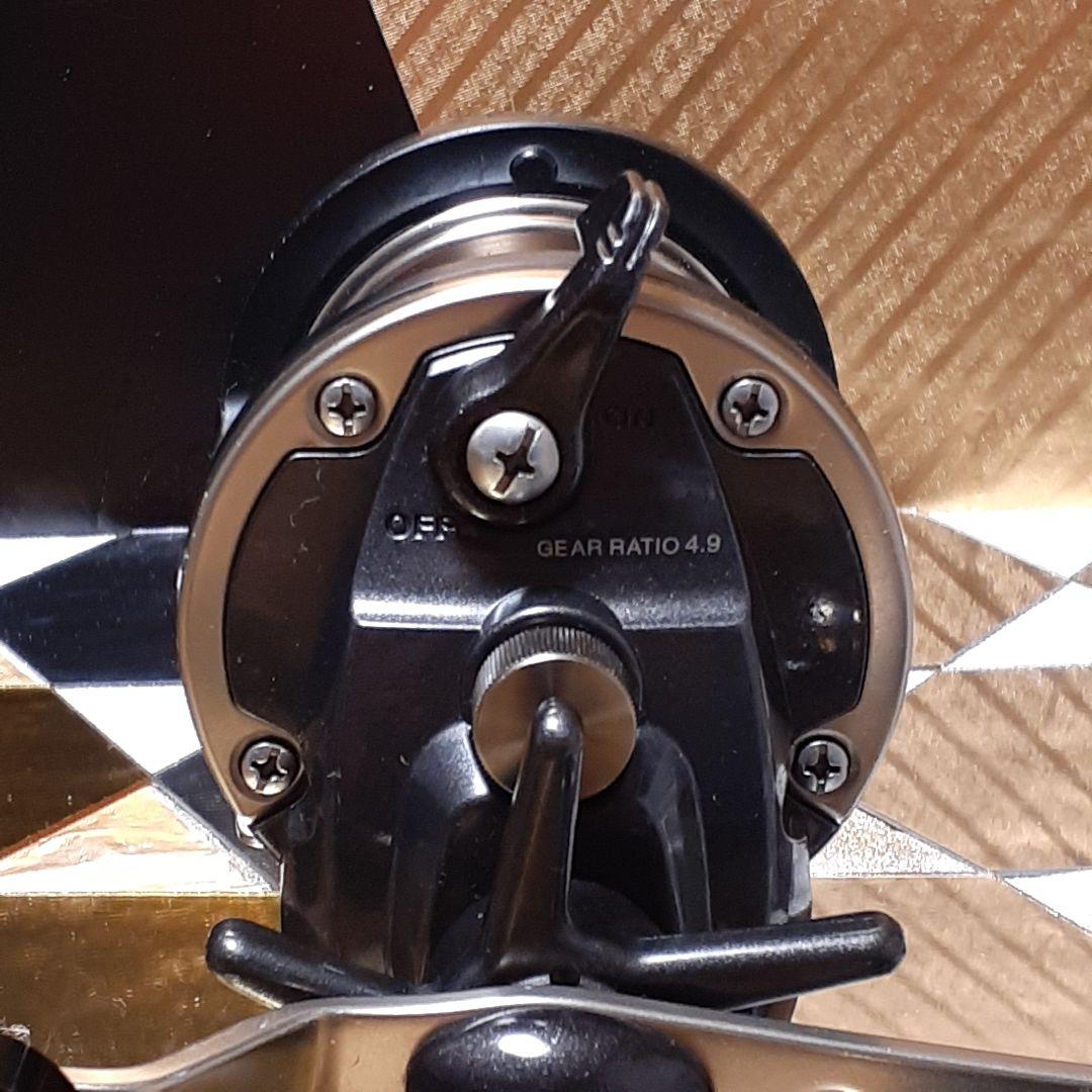 ダイワ 巨鯉 40W ベイトリール 遠投釣り 石鯛 イシダイ美品 - メルカリ