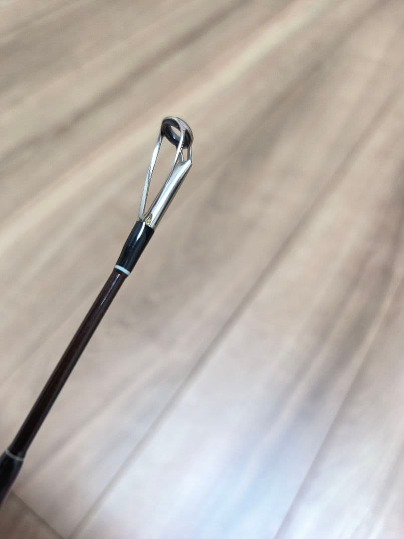 美品】ツララ ボンバダアグア ミヌアノ64 - メルカリ