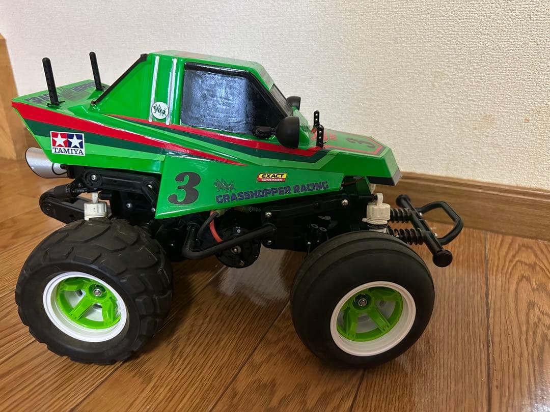 タミヤ　コミカルグラスホッパー