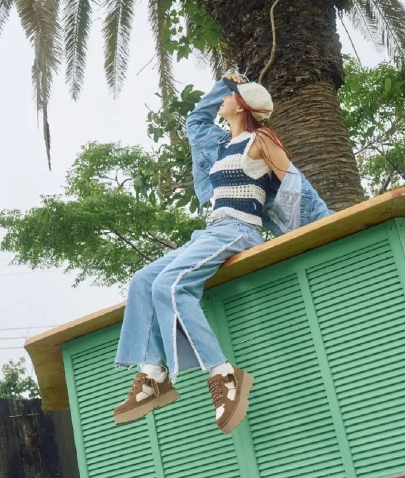 【美品】UGG アストロメル Astromel 23.0cm chestnut