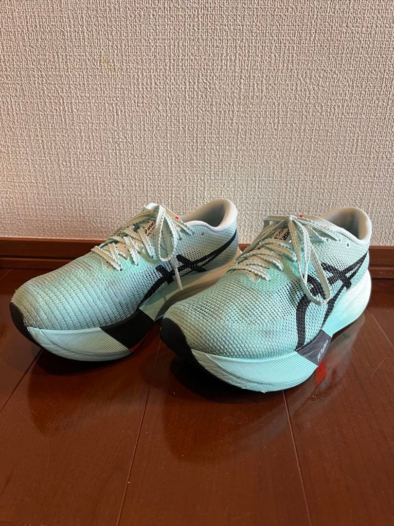 ほぼ未使用｜ASICS メタスピード パリ エッジ 23.5cm