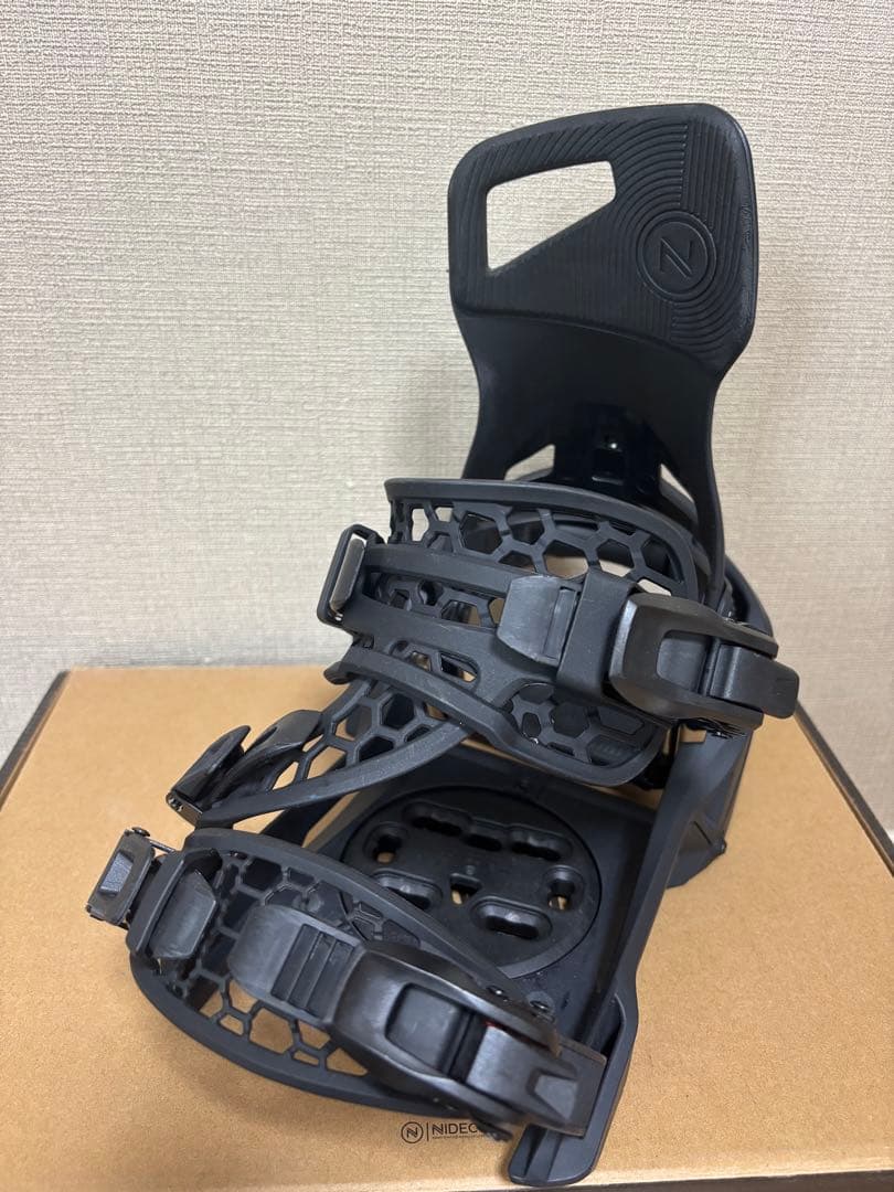 ナイデッカー　SUPERMATIC (左足のみ) Amazon | Nidecker Supermaticスノーボードファーストユニバーサル