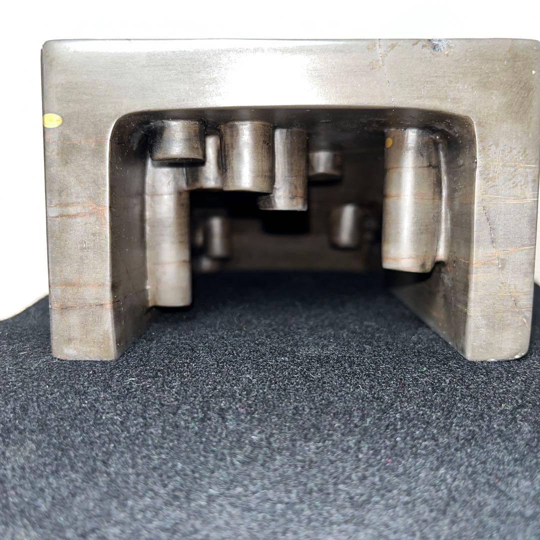 ⭕️中国端渓硯 太史研 綺麗な石紋と11眼柱 個性的 女性好み - メルカリ