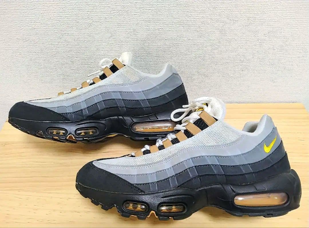ナイキ エアマックス95 ブラック×グレー 27.5cm／NIKE airmax