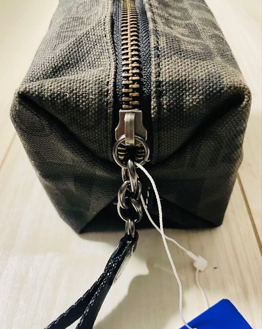 新品 BURBERRY バーバリー ブルーレーベル ハンドバッグ ポーチ ロゴ