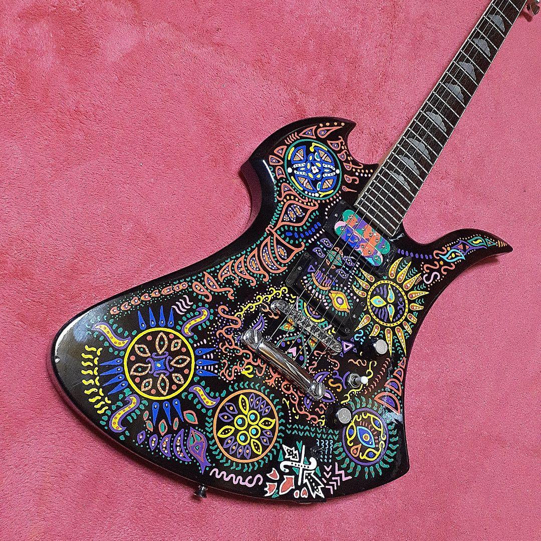 【良・美品】サイケペイント・hideモデル。モッキンバード。ソフトケース付属。