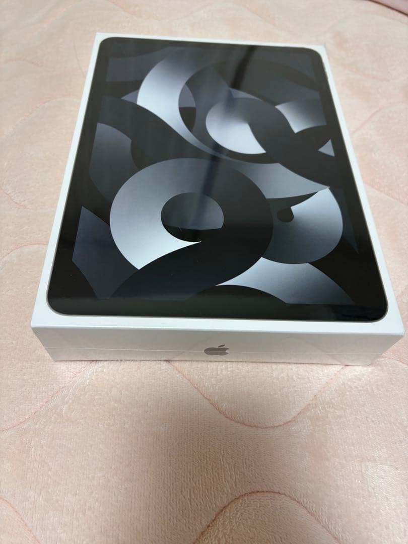iPad Air (第5世代) 64GB Wi-Fiモデル　新品未使用 第5世代】iPad Air5 Wi-Fi 64GB パープル MME23J/A A2588|中古