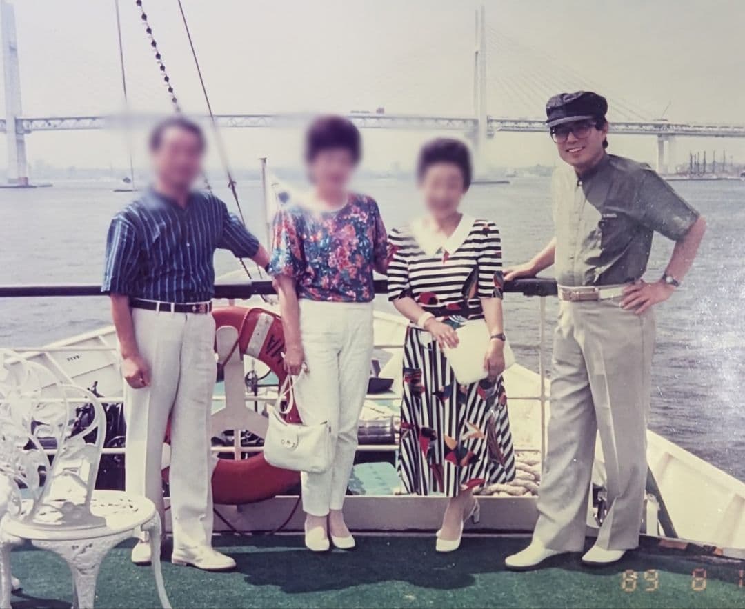 柳原良平先生 戌年「犬張子」のカラー水彩画サイン色紙 肉質筆 サイン