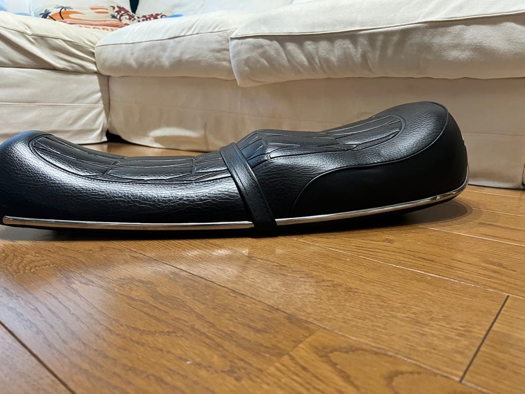 gt380初期ノーマルシートのあんこ抜き 当時物の川口シートさんのあんこ抜き