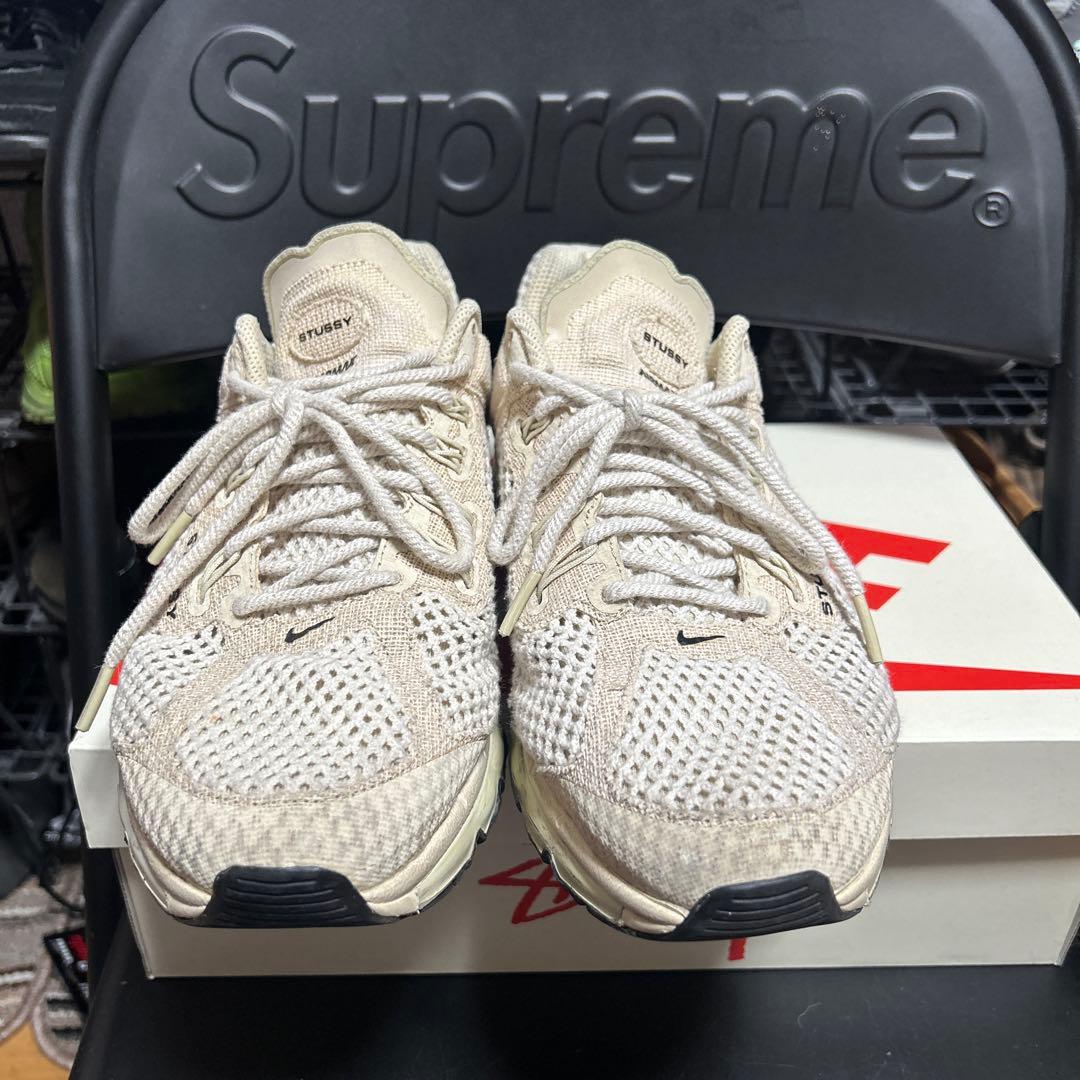 Stussy × Nike Air Max 2013 