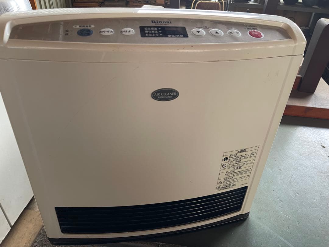 Rinnai リンナイ ガスファンヒーター都市ガス用 RC-E4002AC-1 - メルカリ