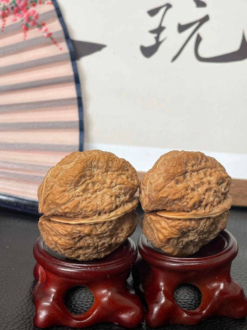 ❤️No.526 遊ぶクルミ 文玩核桃雲南鉄くるみ卧莲金蟾 - メルカリ