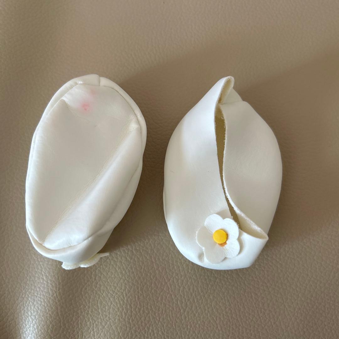 ハローキティ　ウェディング　着せ替え　ドールセット