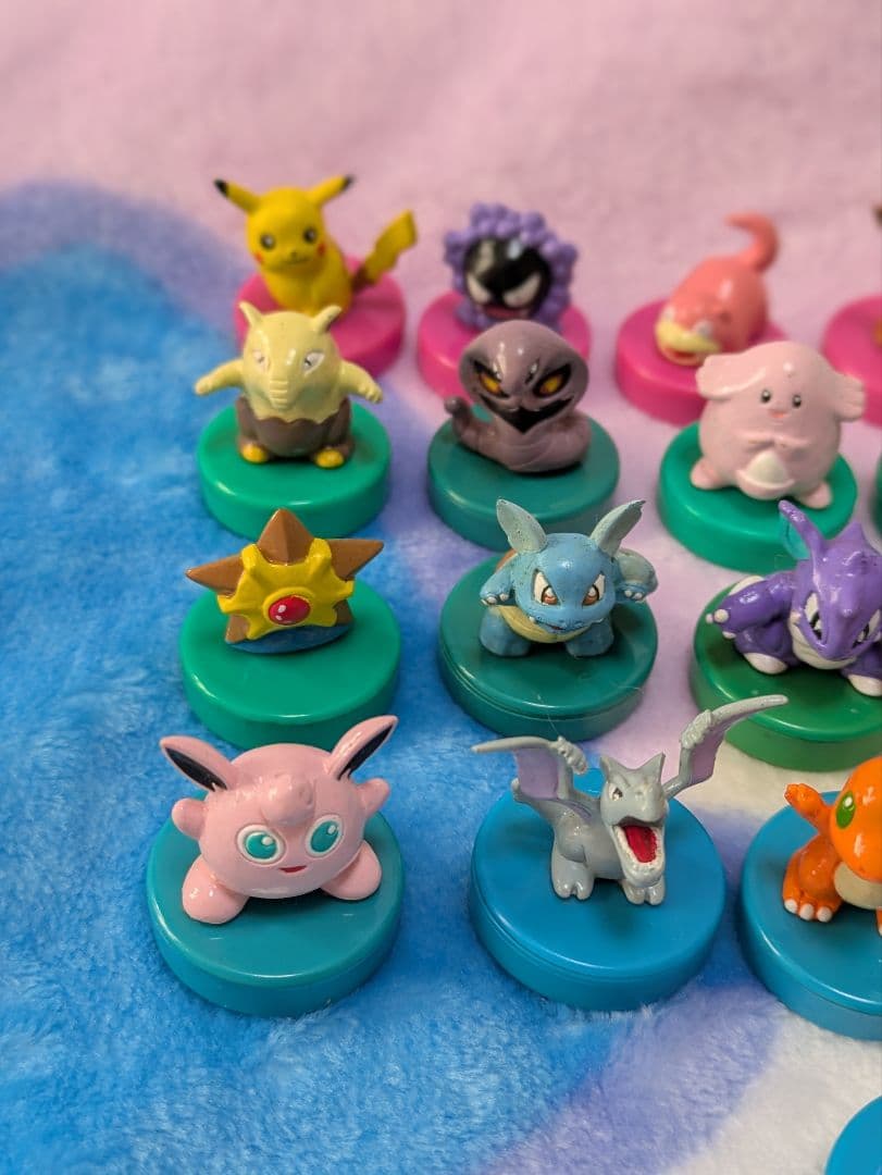 希少レトロ 平成ポケモンスタンプ35個まとめ売り