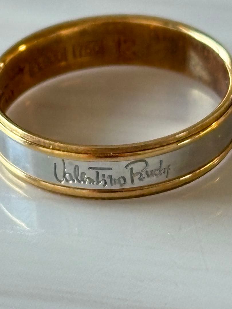 Valentino Rudy k18 プラチナリング 12号 - メルカリ
