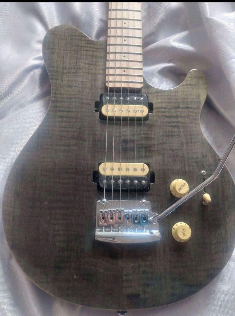 ギター sterling by MusicMan AXIS