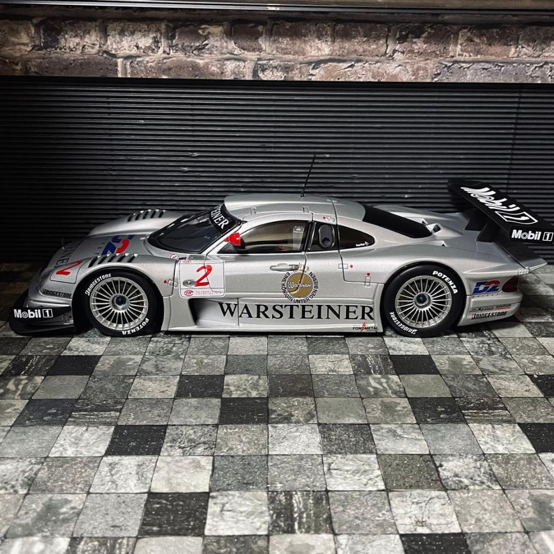 ワンオフカスタム 1/18 AUTOart メルセデス ベンツ