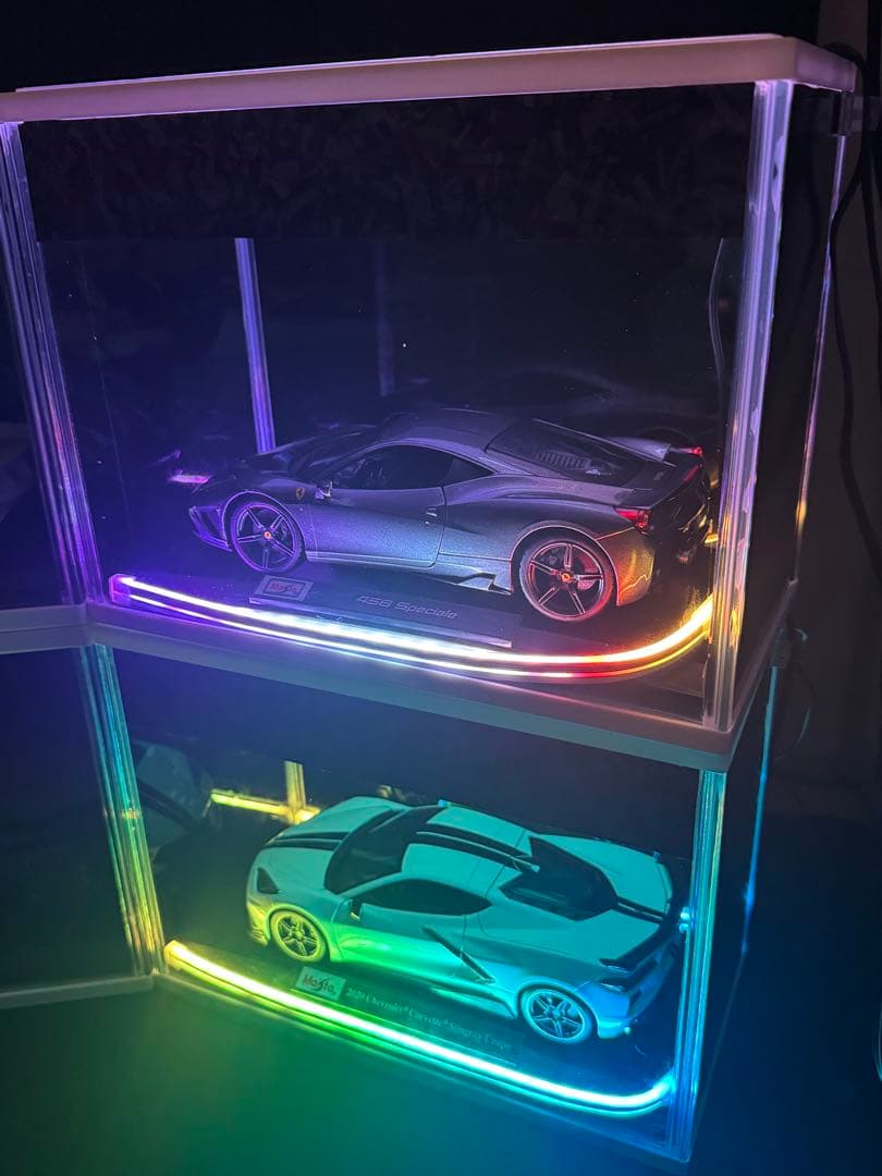 【世界に一つ‼️】大人気 1/18 ジオラマ LED 展示 鑑賞用 模型 ミニカー