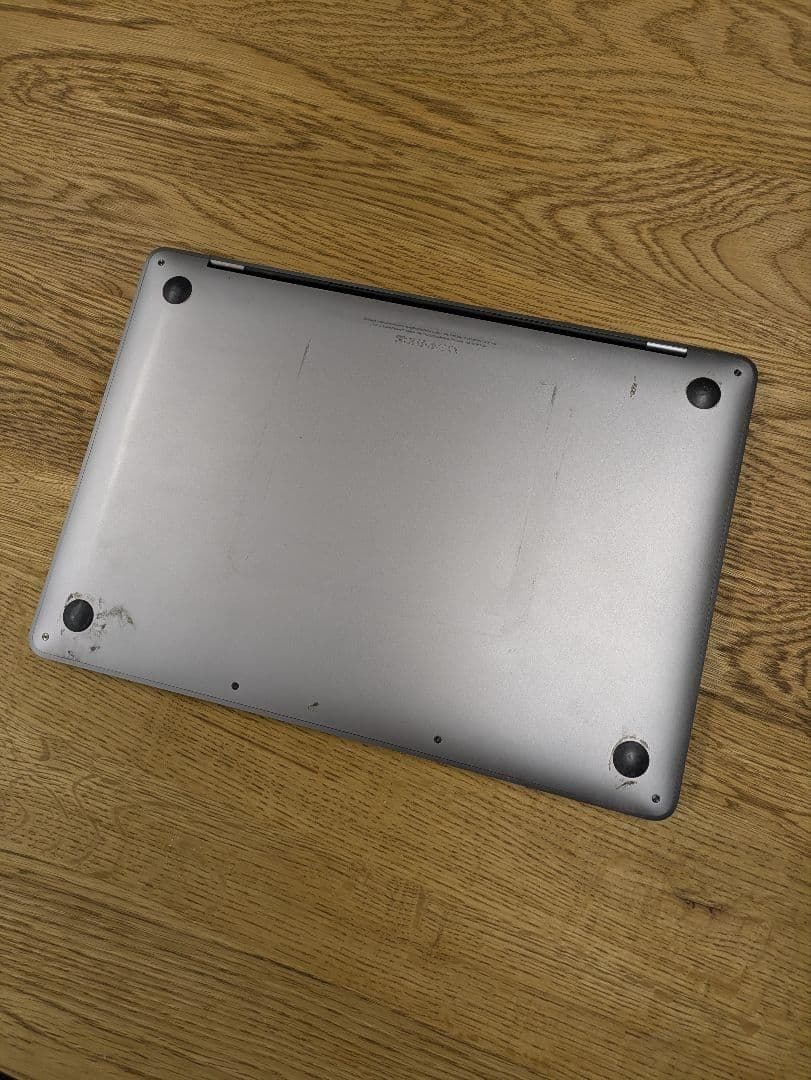 Apple MacBook Pro シルバー 本体 - メルカリ