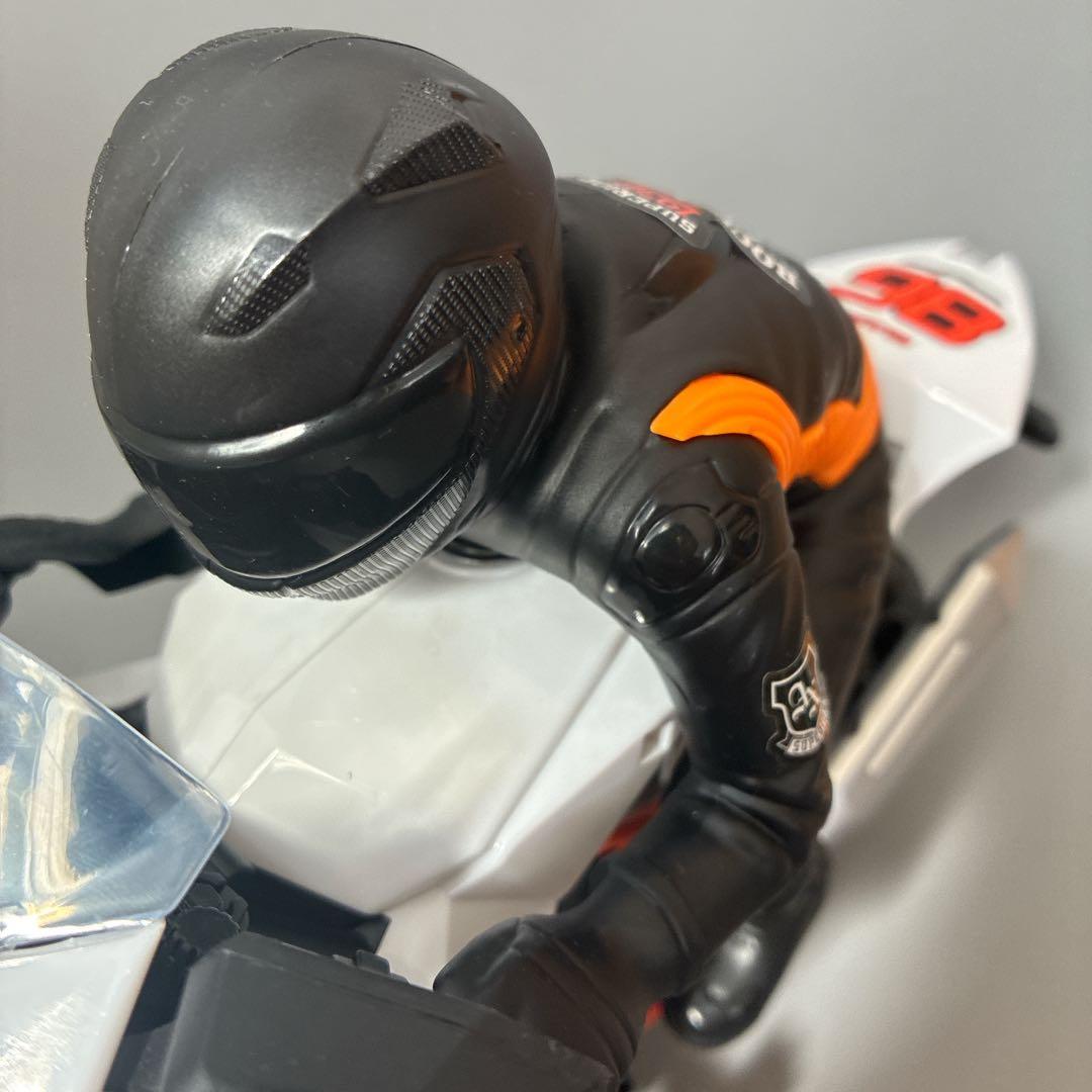 R1 1/6スケール リモコン　オートバイ スタントカー　ワイヤレス　ラジコン