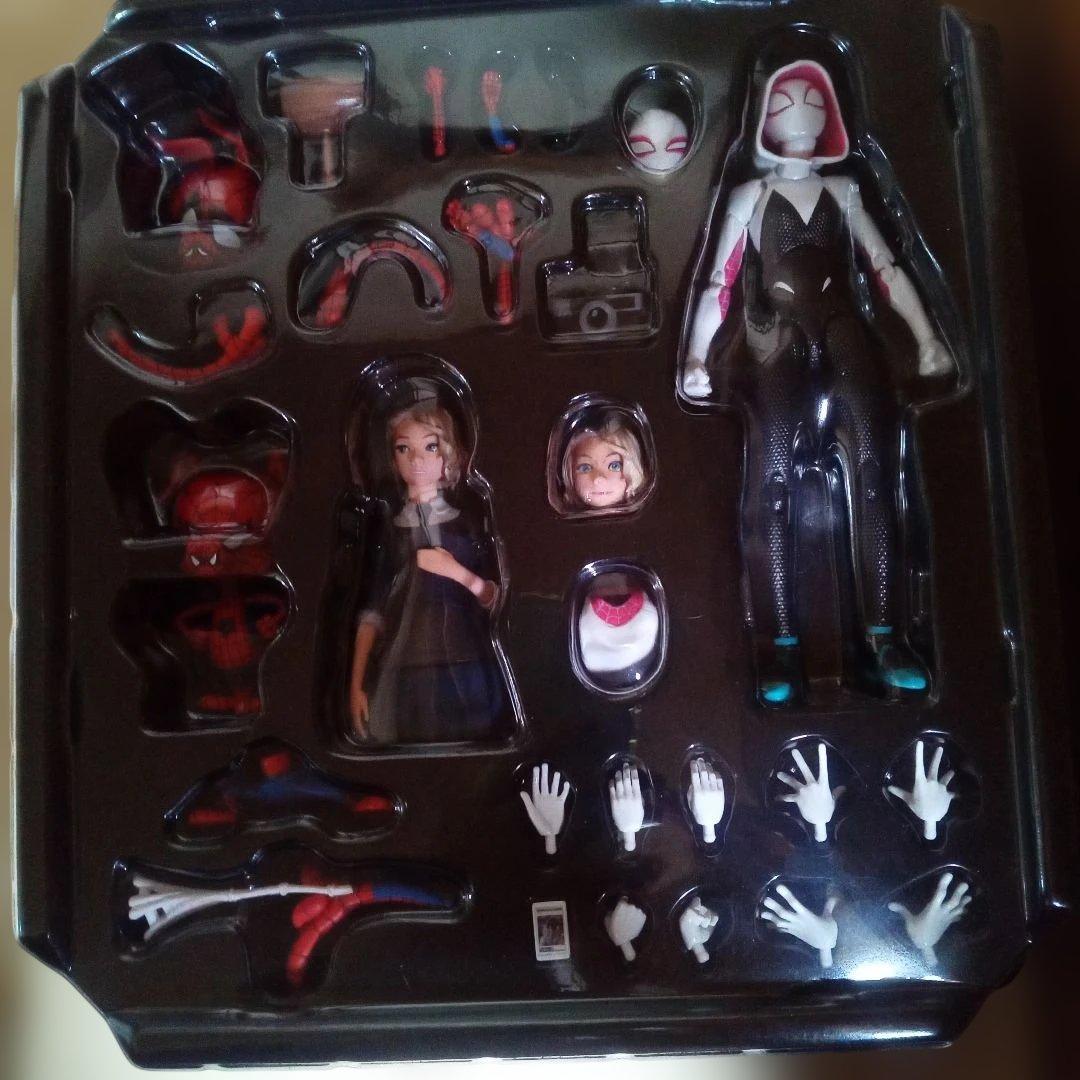 【千値練】「スパイダー・グウェン＆スパイダー・ハム」フィギュア