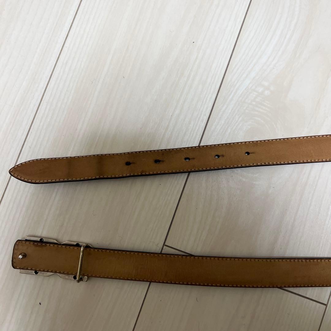 DGロゴ付き黒レザーベルト - メルカリ