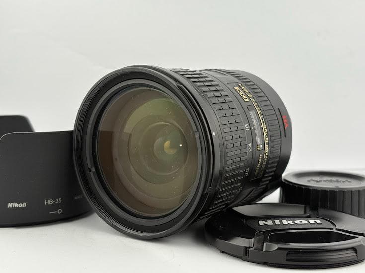 ★美品★ニコンAF-S DX NIKKOR 18-200mm F3.5-5.6