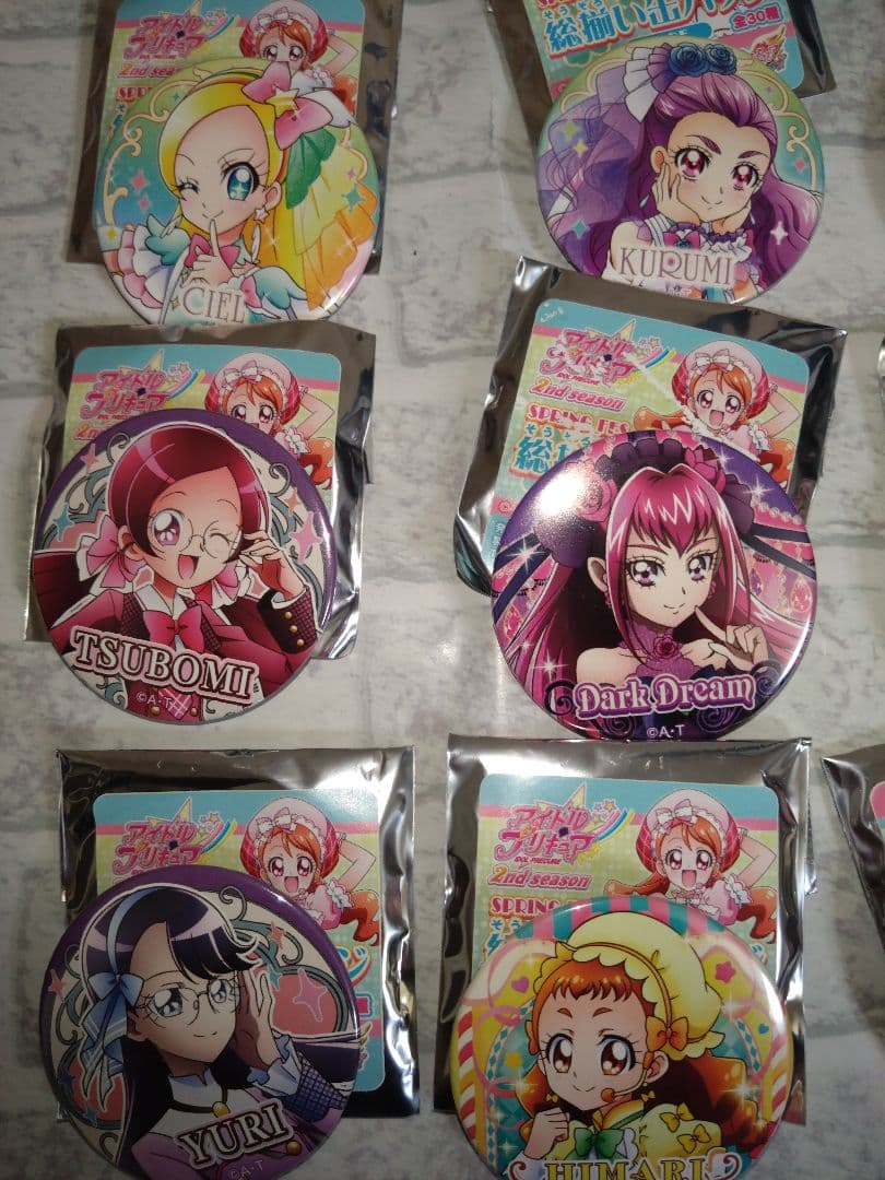 プリキュア　缶バッジ　14個　アイドル