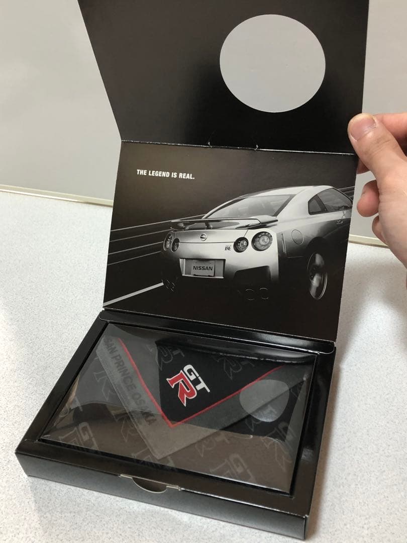 【激レア】ニッサン・R35 GT-R ハンカチ　非売品　nismoスカイライン