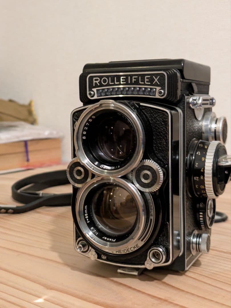 ☆藻炉大王☆Rolleiflex 2.8ｆPlanar 80mm