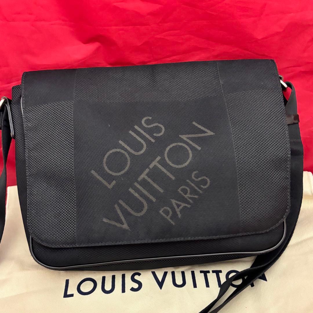 ルイヴィトン☆ダミエジェアンプチメサジェ メッセンジャーバッグ LOUIS VUITTON】ルイヴィトン『ダミエ ジェアン プチ メサジェ』M93618