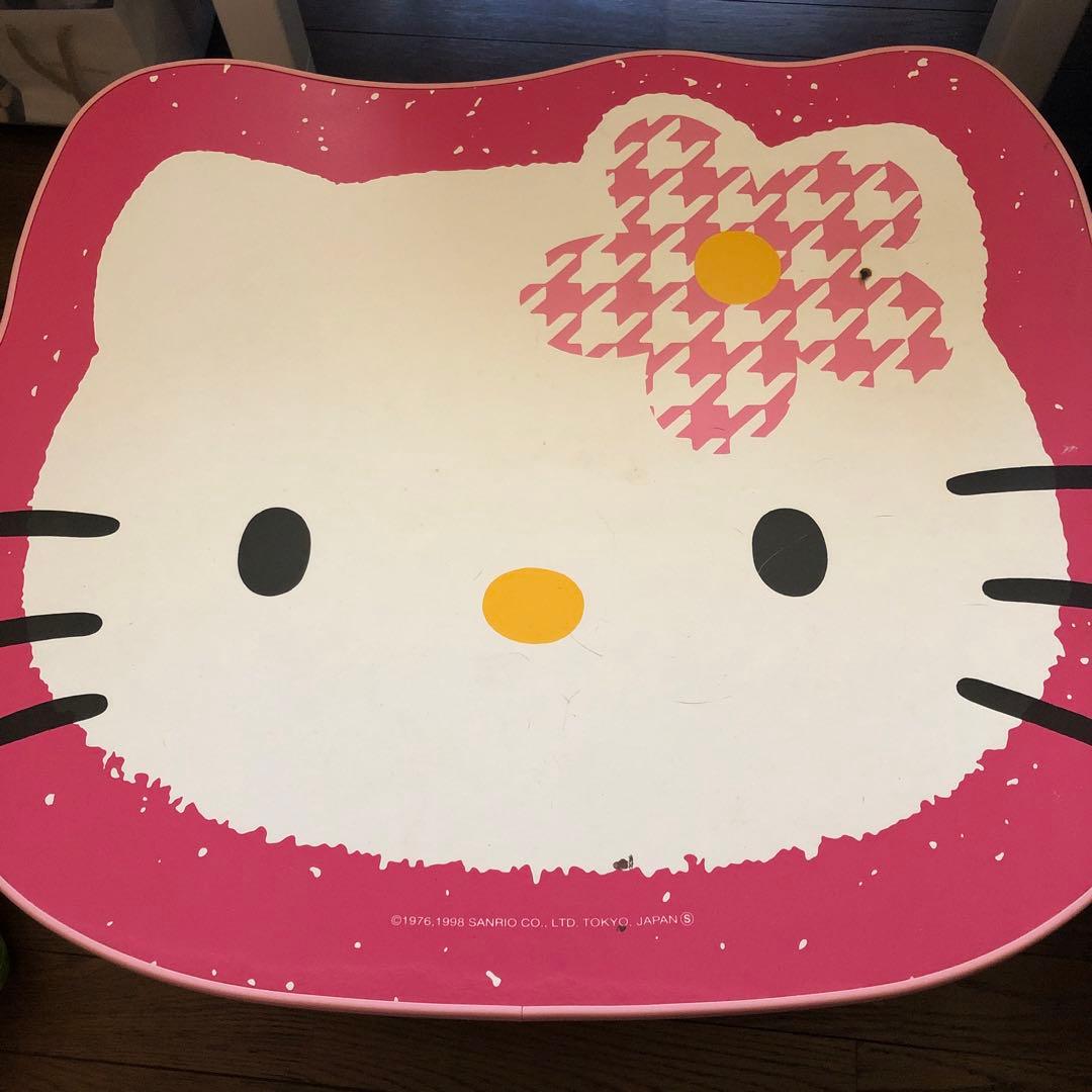 激レア⭐︎ハローキティ 折りたたみ机 - メルカリ