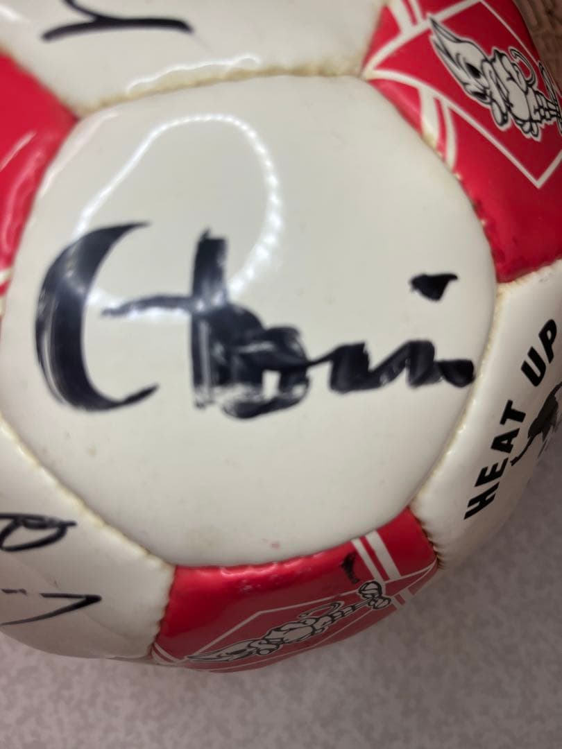 サイン入りボール 浦和レッドダイヤモンズ 1992年 - メルカリ