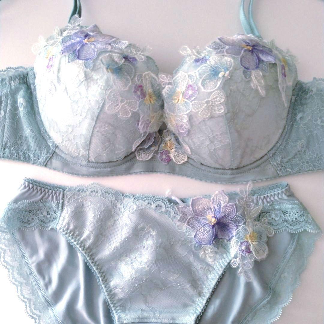 【新品】ワコール《パルファージュ》パーソナルフィットプラスブラ E70/M