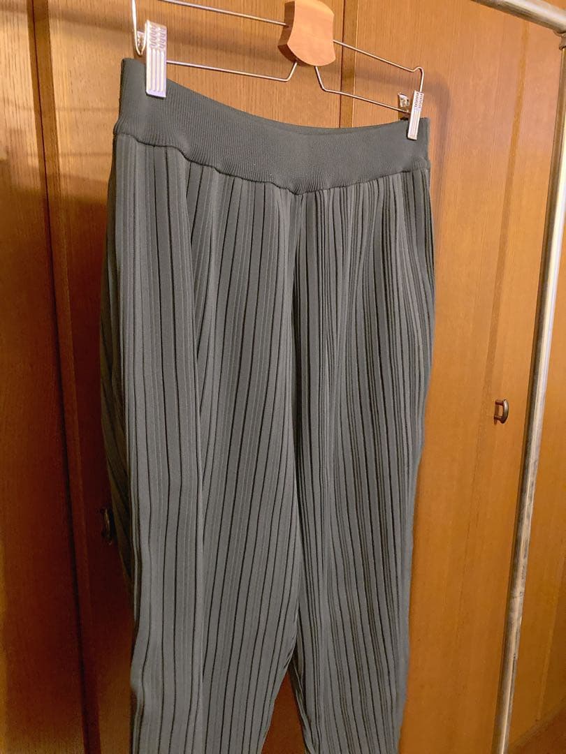 《値下げ交渉可能！》YOKE Pleated Knit セットアップ サイズ3