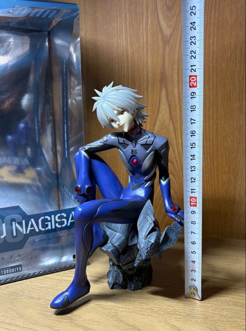 エヴァンゲリヲン　フィギュア　渚カヲル　新劇場版