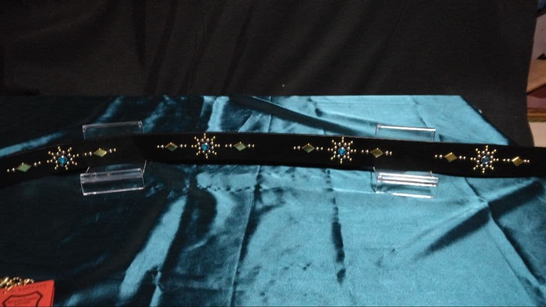 昭南ベンズレザー スタッズベルト ニッケル＆ブラス アクアブルー