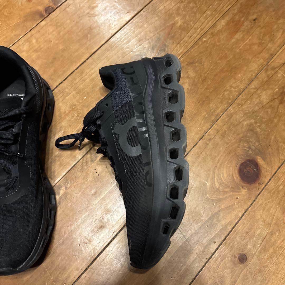 On クラウドモンスター　26.5cm ブラック