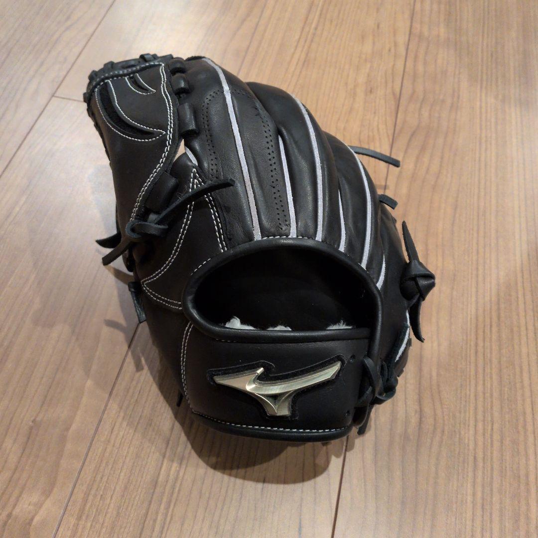 Mizuno ブラックレザー 野球グローブ ミズノプロ限定皮革シリーズ - 革がわかれば、グラブが広がる。｜野球
