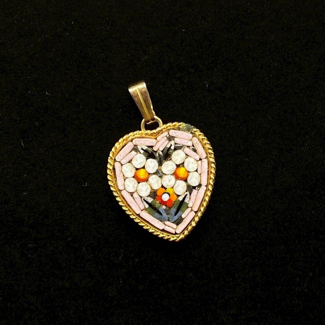 833遺品整理品 ペンダントトップ ITALY刻印あり マイクロモザイク？ 金