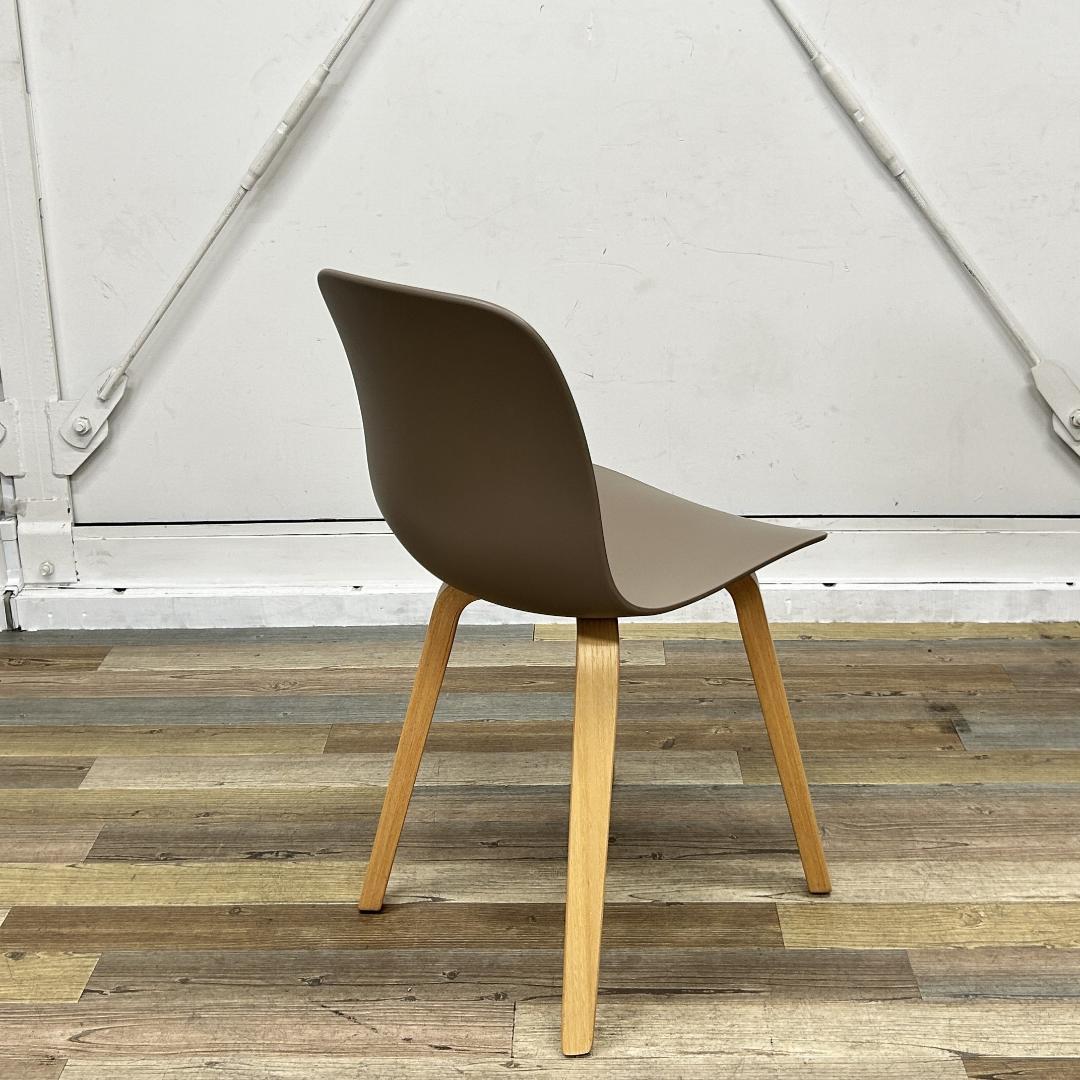 在庫処分 MAGIS アームレスチェア SUBSTANCE ベージュグレイ 椅子