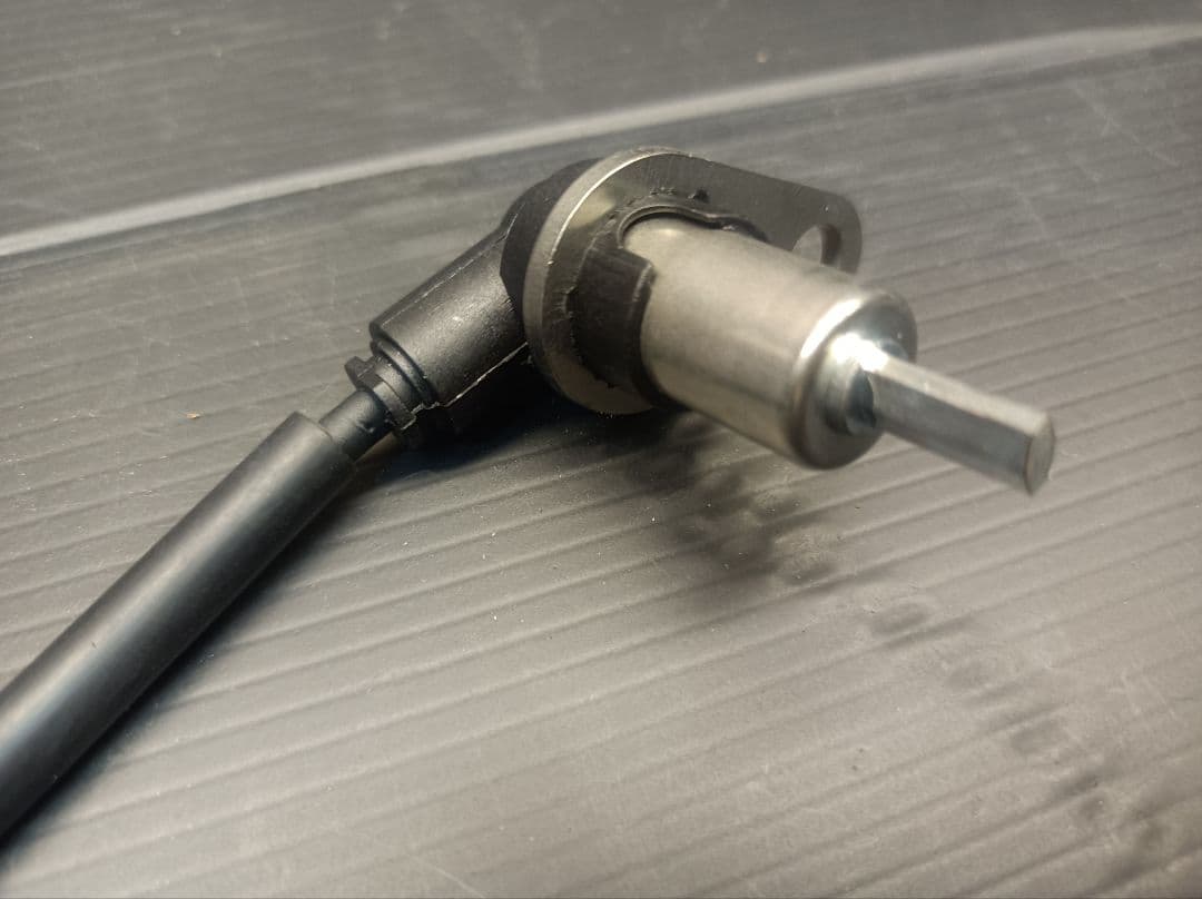 ジムニー JB23W 3型～9型 社外 ABSセンサー 車速センサー フロント