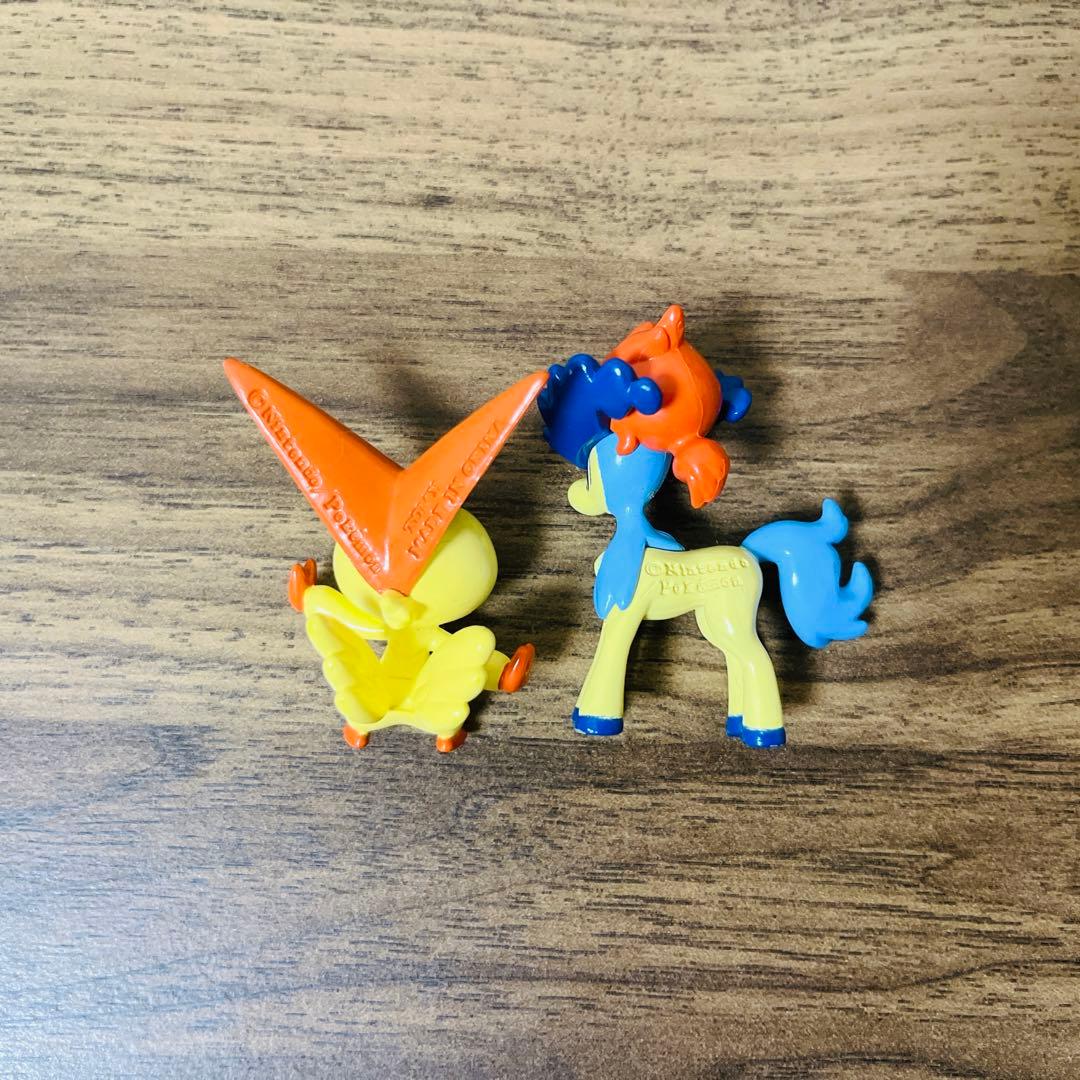 匿名配送】モンコレ 14種類 まとめ売り - メルカリ