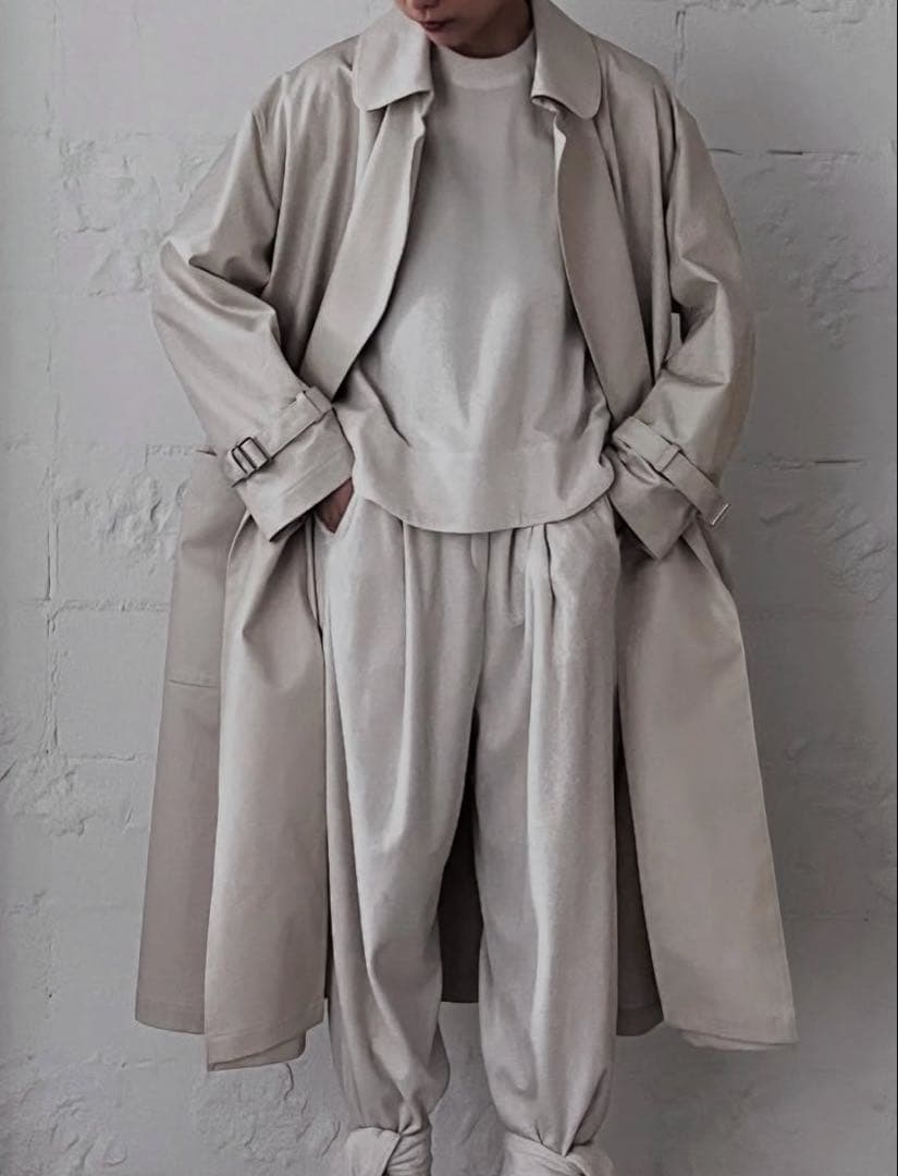 TENNE HANDCRAFTED MODERN ベロアハーフスリーブトップス - メルカリ